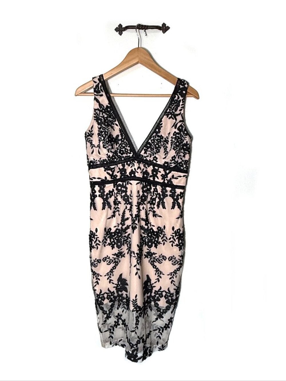 Bardot Flora Embroidered Sheath Dress - Picture 2 of 8